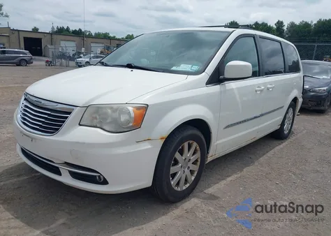 2011 Chrysler Town & Country Touring-L from USA, damaged, VIN 2A4RR8DG4BR616693